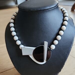 Vintage Black and White Glass And Acrylic Modernist Necklace